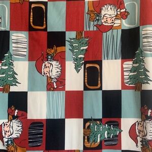 Vintage/Retro Christmas Santa  — SUPER SOFT LulaRoe GIGI -- NEW w/tags! Size: M